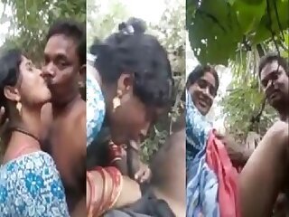 Dehati neighbor wife secret sex outdoors