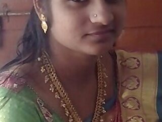 Married Tamil Girl Showing