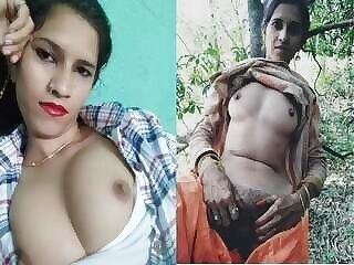 Desi Bhabhi jerking off her pussy with her lover
