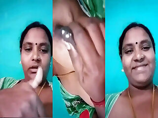 Big boobs Chennai aunty lactating south Indian sex videos