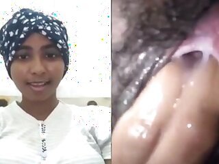 Ethnic Srilankan girl her pussy selfie video