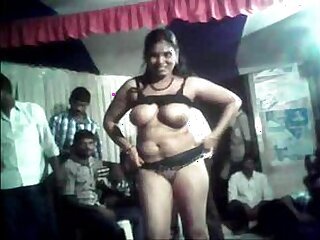 Telugu Aunty?s Hot Record Dance In Village
