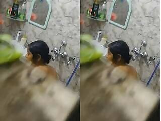Recording Bhabi Bathing Clips on Candid Camera